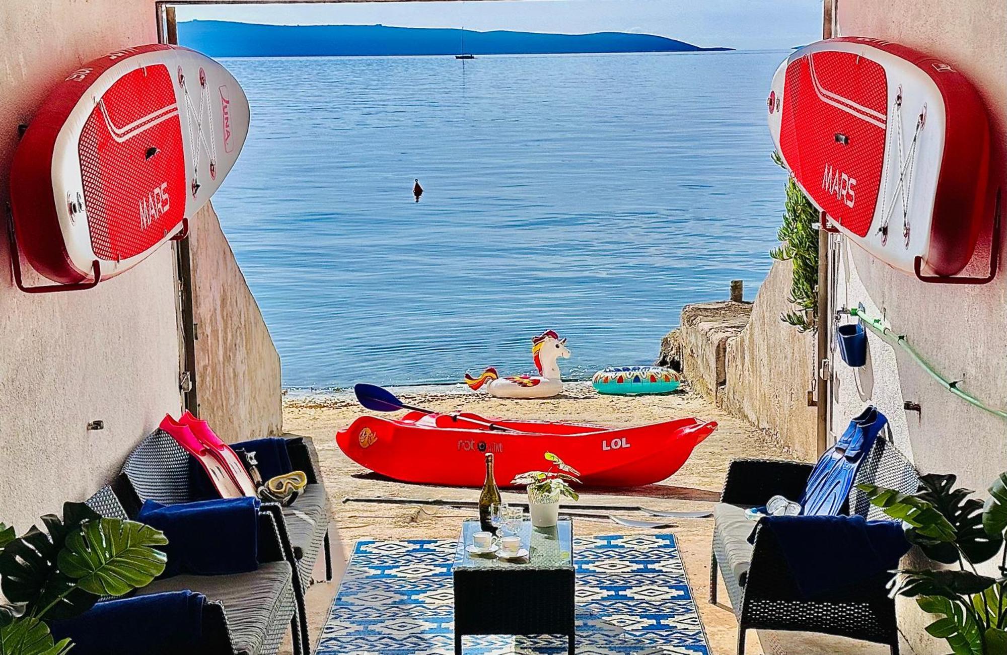 Luxury Seaside Villa With A Classic Mediterranean Olive Garden, A Fully Equipped Professional Kitchen, Pool, Sauna, Padle Boards And Canoe - Miolin Beach House Trogir Exterior foto